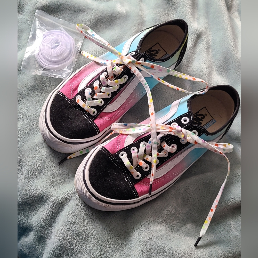 Vans Ultracush Black-pink-blue 8M-9.5W